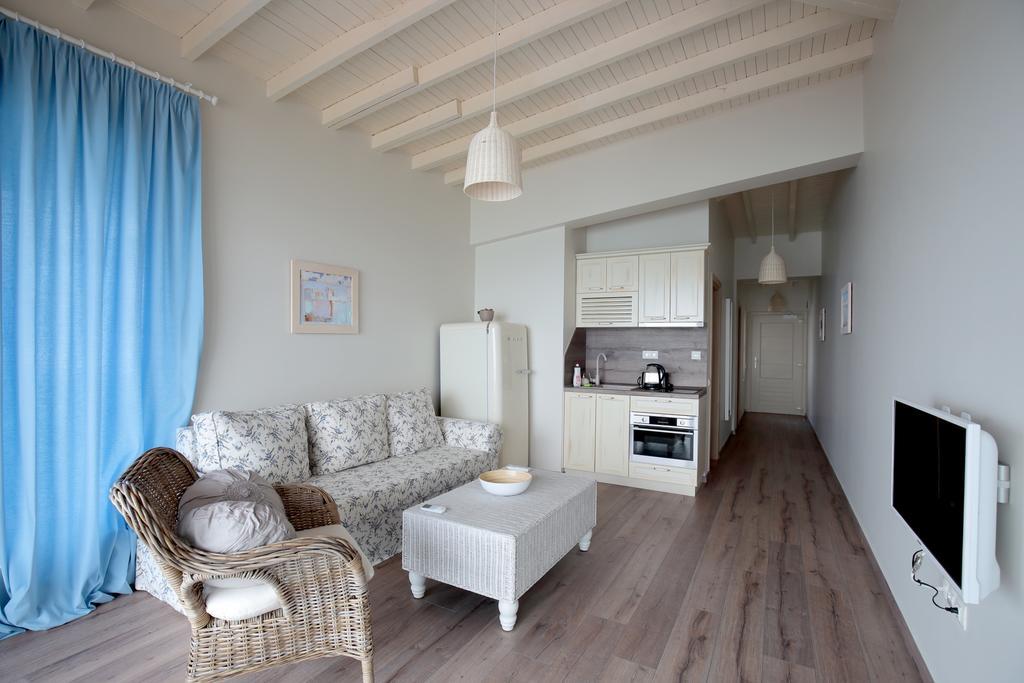Kabakum Holiday Houses * Golden Sands