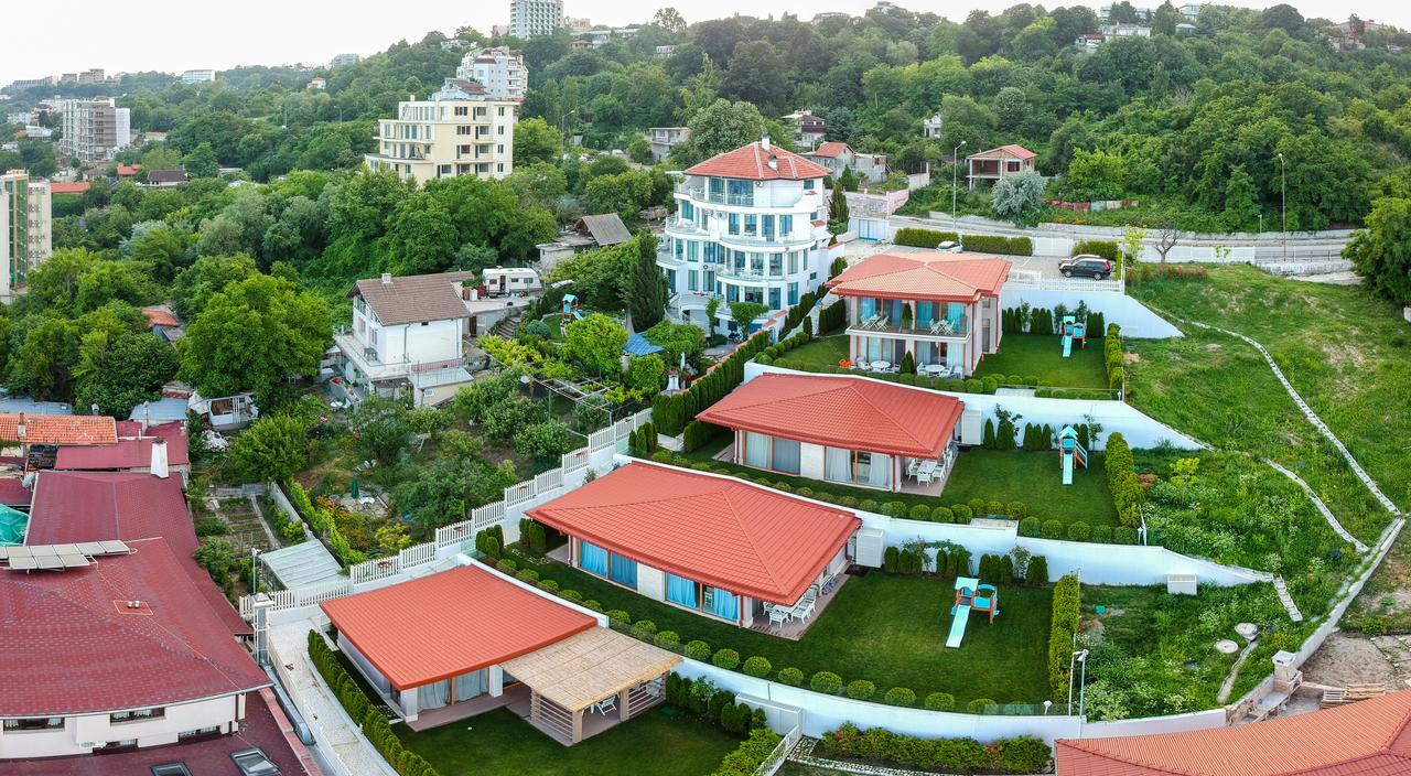 Kabakum Holiday Houses Golden Sands